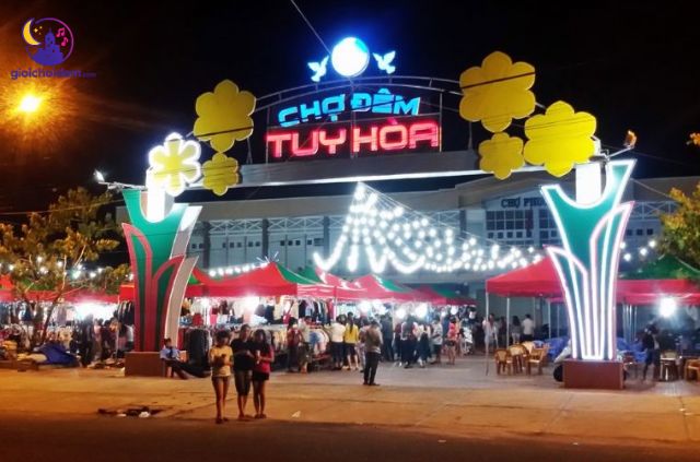 Chợ đêm Tuy Hòa - Biểu tượng văn hoá của Phú Yên