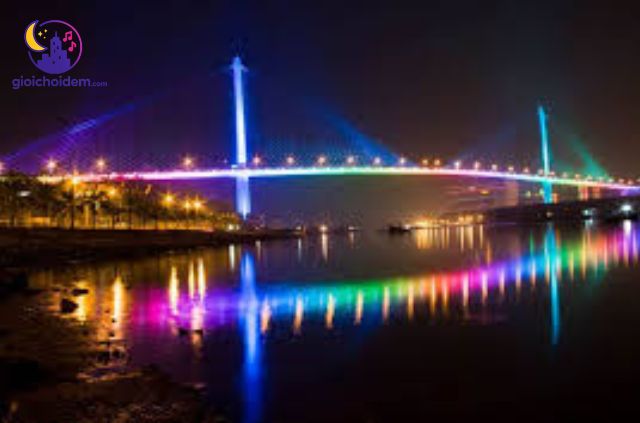 Hạ Long Về Đêm